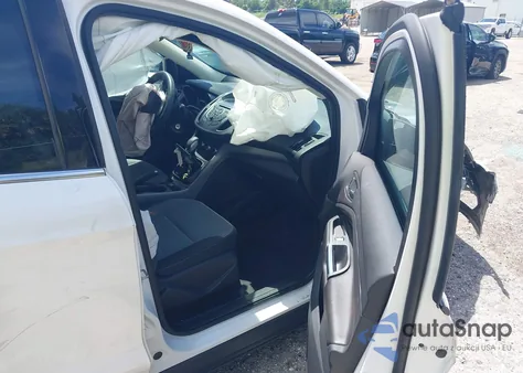 2014 Ford Escape Se z USA, uszkodzony, nr VIN 1FMCU0GX7EUC90852